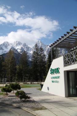 Kraj srečanja - prvič v osrčju alpskega okolja - Hotel Špik - Gozd Martuljek
