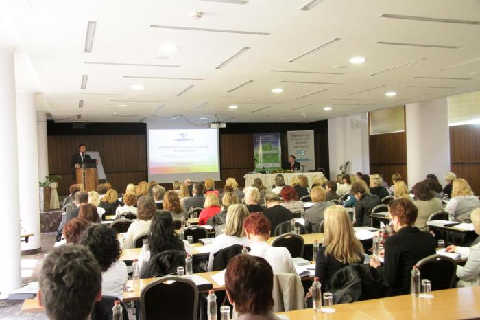 ZFPPIPP ter insolvenčni postopki ... interes lastnikov in interes podjetja agitirata na isto vrečo denarja ... primerjava starš in otrok - kdo je lastnik?? ... kapitalska udeležba v družbi pomeni le in izključno razpolaganje z deležem v družbi - ne pa tudi s premoženjem družbe!! ZFPPIPP ter insolvenčni postopki ... interes lastnikov in interes podjetja agitirata na isto vrečo denarja ... primerjava starš in otrok - kdo je lastnik?? ... kapitalska udeležba v družbi pomeni le in izključno razpolaganje z deležem v družbi - ne pa tudi s premoženjem družbe!!